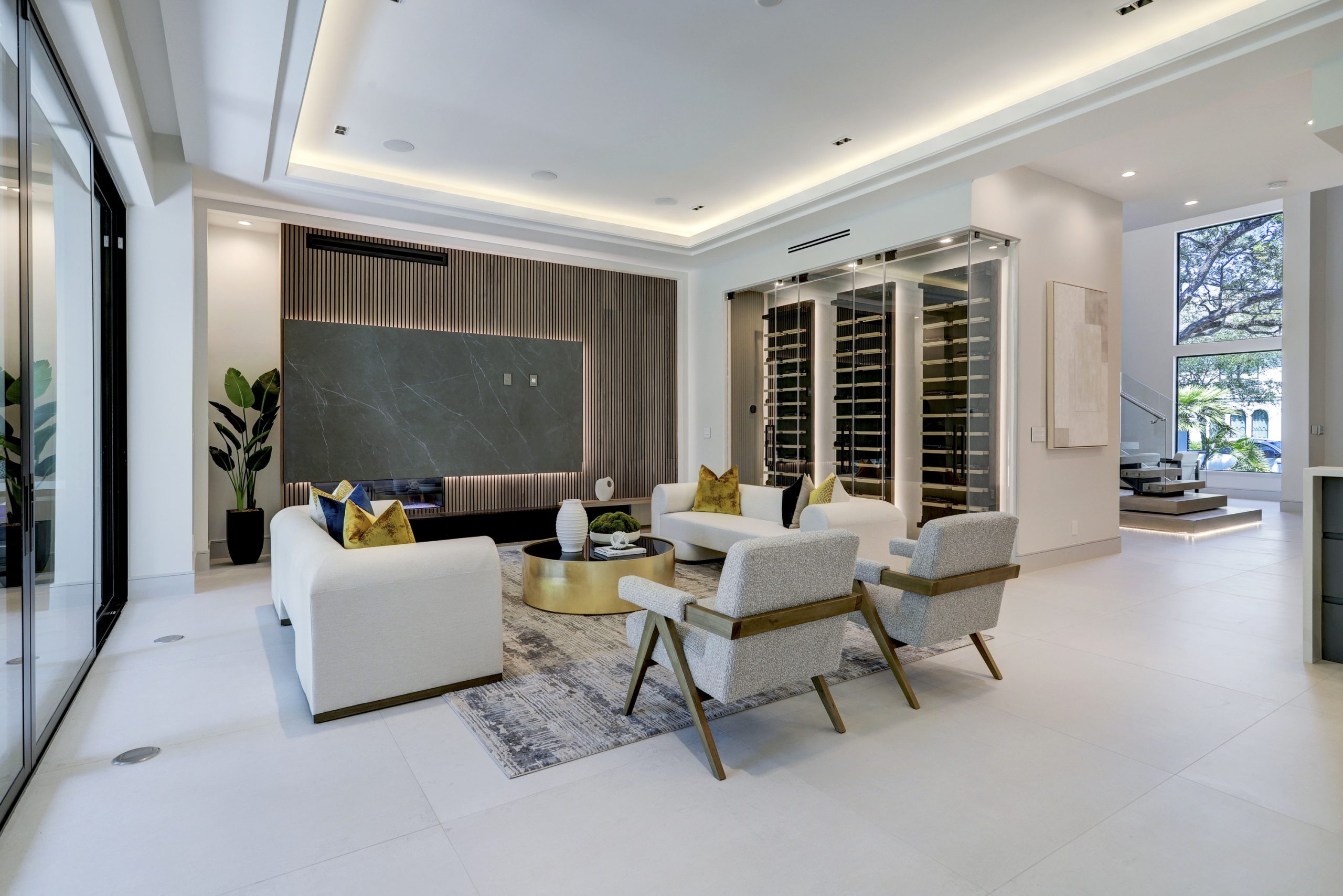 Exceptional contemporary design in desirable West University neighborhood