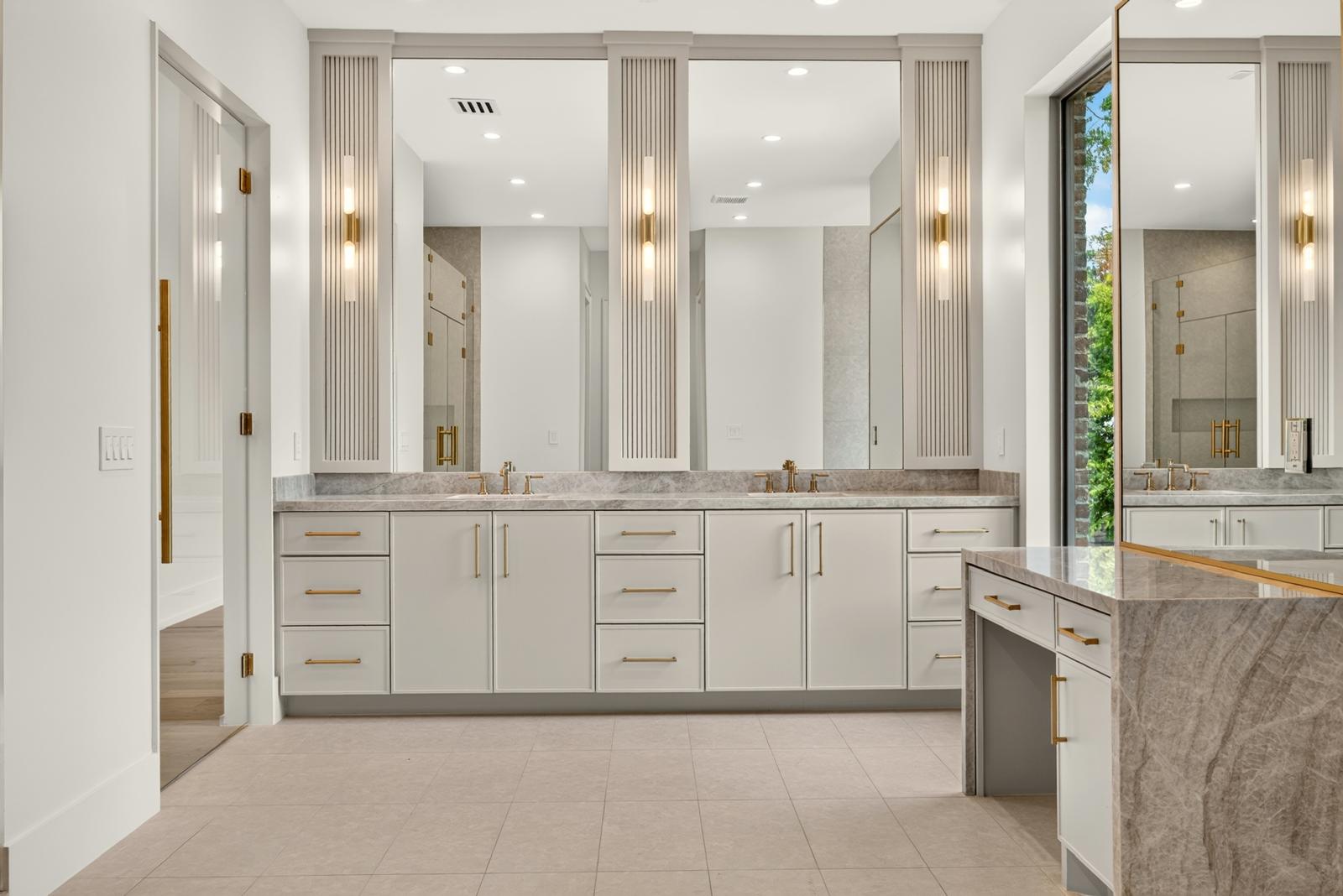avario homes houston 3802 Westerman3